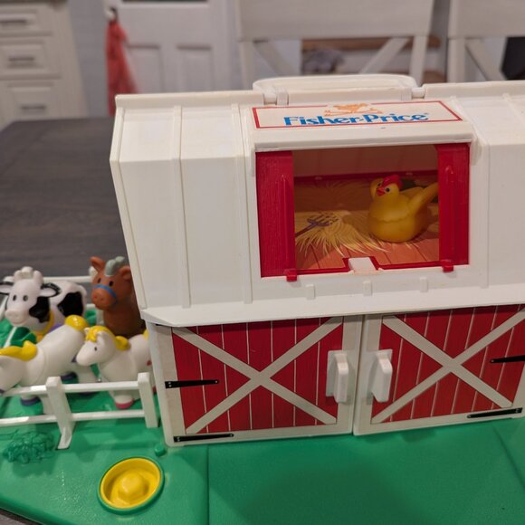 Fisher Price Little Farm & Animals - Picture 2 of 16